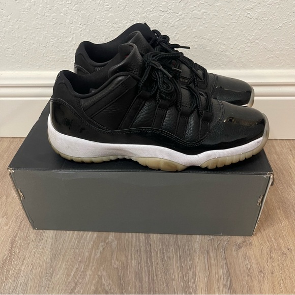 Low top 11 Jordans - Picture 2 of 4